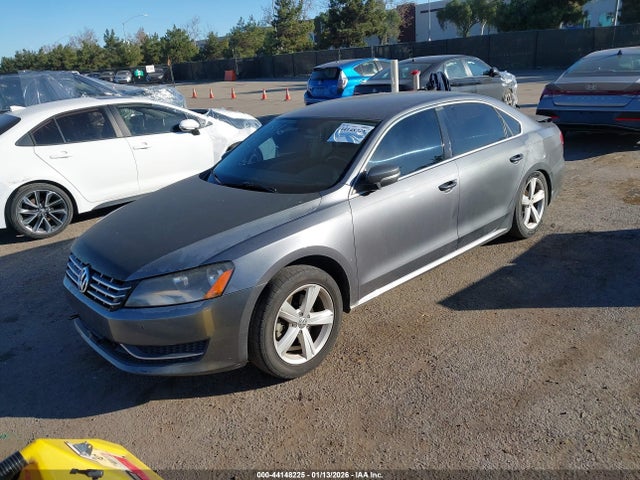 1VWBV7A32FC020816 Volkswagen Passat 2.0l Tdi Se