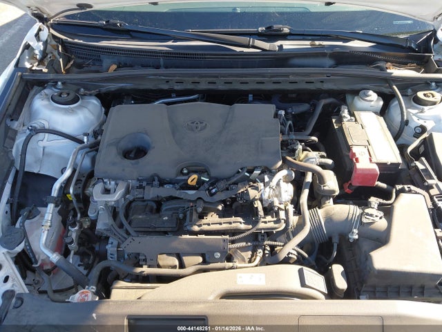 4T1C11AK6NU674827 Toyota CAMRY LE
