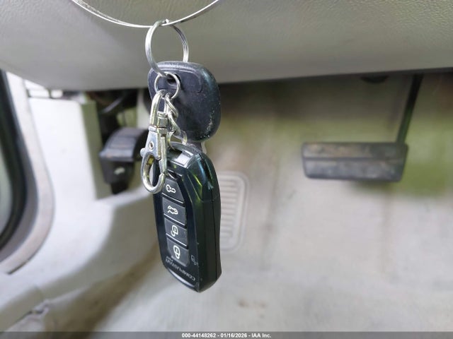 2007 CADILLAC DTS 1G6KD57Y57U100090 Photo 10