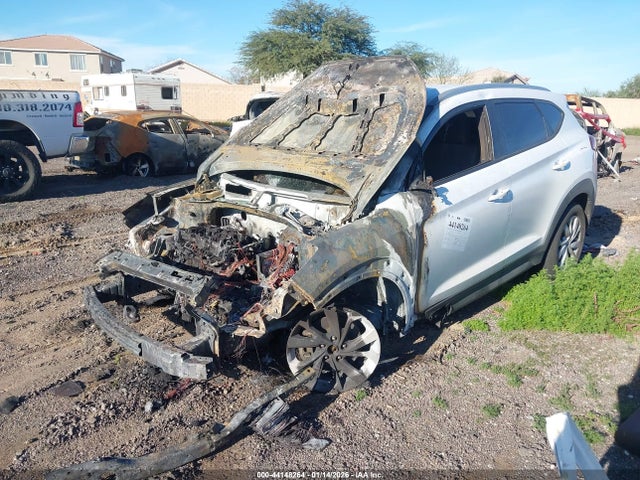 KM8J33A41MU293044 Hyundai Tucson Value