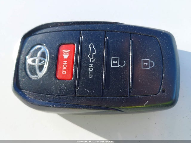 Продаж на аукціоні авто 2022 Toyota Tundra Sr5, vin: 5TFLA5DB7NX041467, номер лоту: 44148295