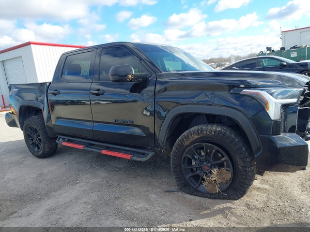 Продаж на аукціоні авто 2022 Toyota Tundra Sr5, vin: 5TFLA5DB7NX041467, номер лоту: 44148295