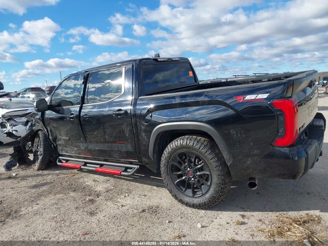 Продаж на аукціоні авто 2022 Toyota Tundra Sr5, vin: 5TFLA5DB7NX041467, номер лоту: 44148295