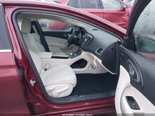 Aukcja sprzedaży 2015 Chrysler 200 Limited, vin: 1C3CCCAB6FN528700, numer aukcji: 44148309