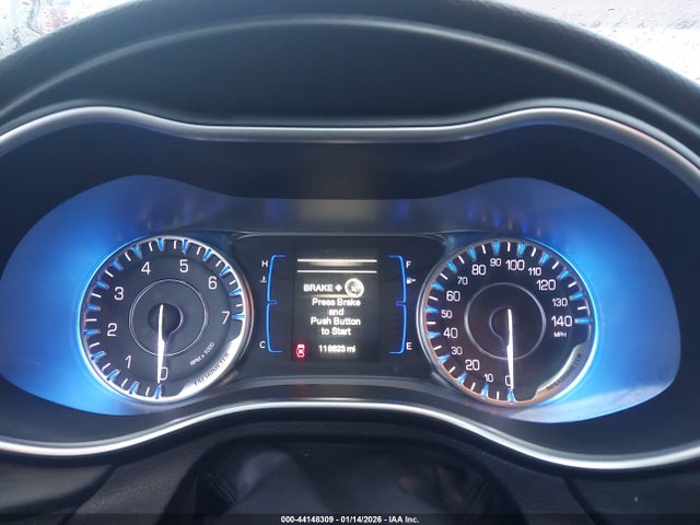 Aukcja sprzedaży 2015 Chrysler 200 Limited, vin: 1C3CCCAB6FN528700, numer aukcji: 44148309