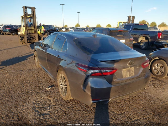 4T1G11AK3MU538820 Toyota CAMRY SE