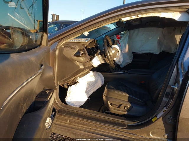 4T1G11AK3MU538820 Toyota CAMRY SE