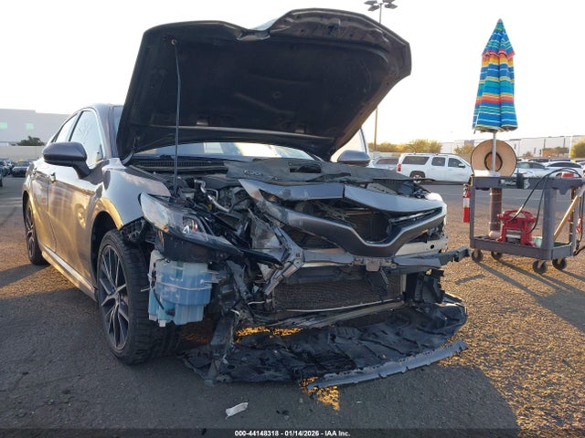4T1G11AK3MU538820 Toyota CAMRY SE