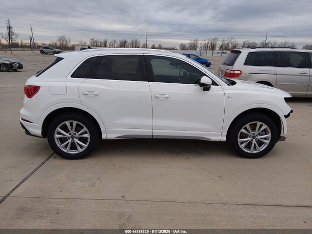 Aukcja sprzedaży 2023 Audi Q3 Premium 45 Tfsi S Line Quattro Tiptronic, vin: WA1DECF3XP1132980, numer aukcji: 44148329