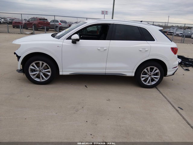 Aukcja sprzedaży 2023 Audi Q3 Premium 45 Tfsi S Line Quattro Tiptronic, vin: WA1DECF3XP1132980, numer aukcji: 44148329