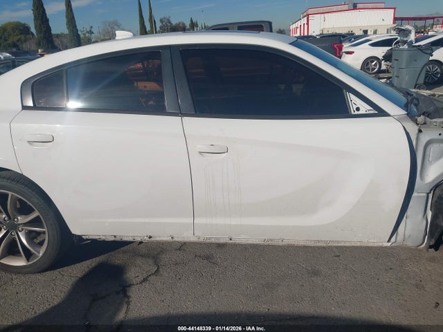 2016 Dodge Charger R/t მანქანა იყიდება აუქციონზე, vin: 2C3CDXCT3GH194291, აუქციონის ნომერი: 44148339