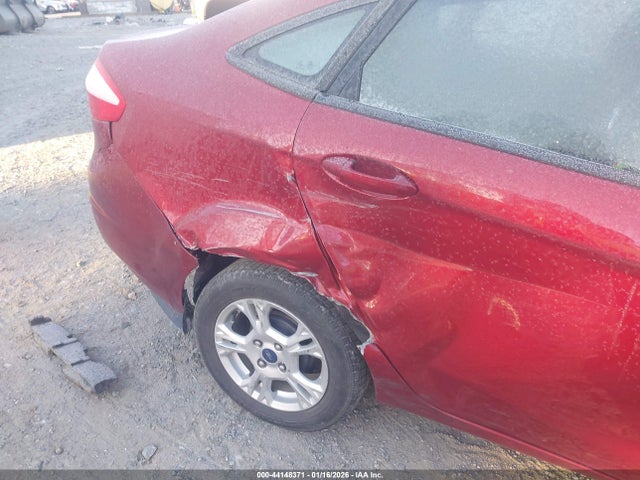 44148371 :رقم المزاد ، 3FADP4BJ0GM192740 vin ، 2016 Ford Fiesta Se مزاد بيع