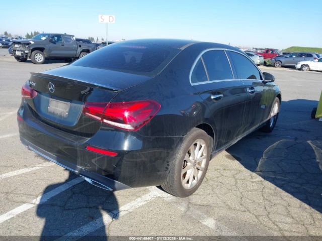 2020 MERCEDES-BENZ A 220 WDD3G4EB0LW038863 Photo 3