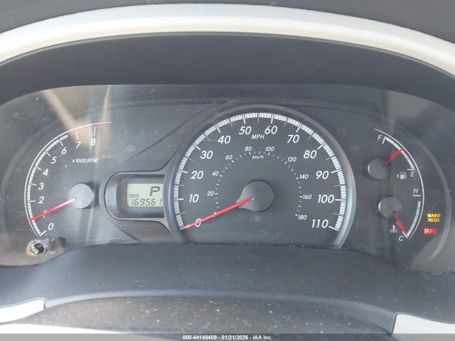 2011 TOYOTA SIENNA 5TDZK3DC4BS091815 Photo 6