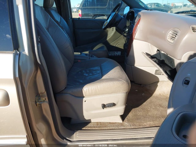 2002 CHRYSLER TOWN & COUNTRY 2C4GP54L32R649179 Photo 4