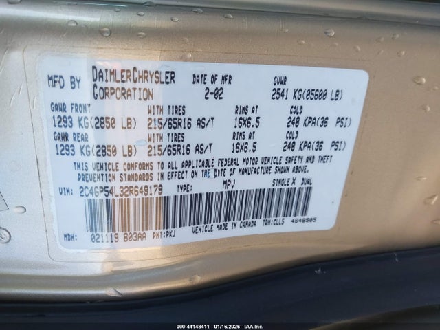 2002 CHRYSLER TOWN & COUNTRY 2C4GP54L32R649179 Photo 8