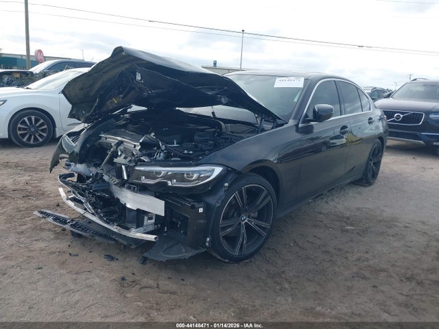 2022 BMW 330I 3MW5R1J02N8C57073 Photo 1