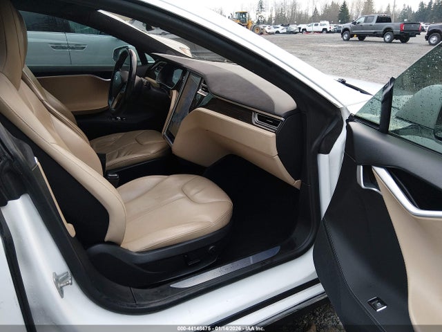 Продажа на аукционе авто 2015 Tesla Model S 70d/85d/p85d, vin: 5YJSA1H27FF080859, номер лота: 44148475