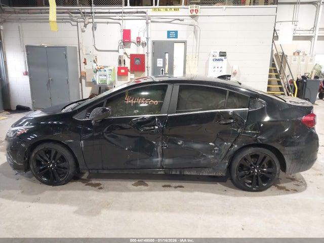 1G1BE5SM6H7189045 Chevrolet Cruze Lt Auto