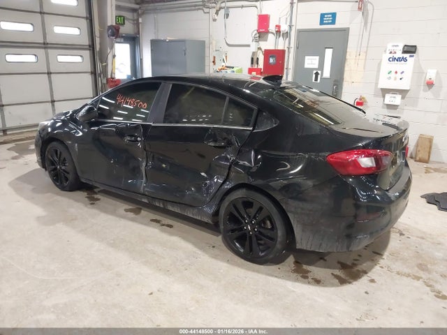1G1BE5SM6H7189045 Chevrolet Cruze Lt Auto