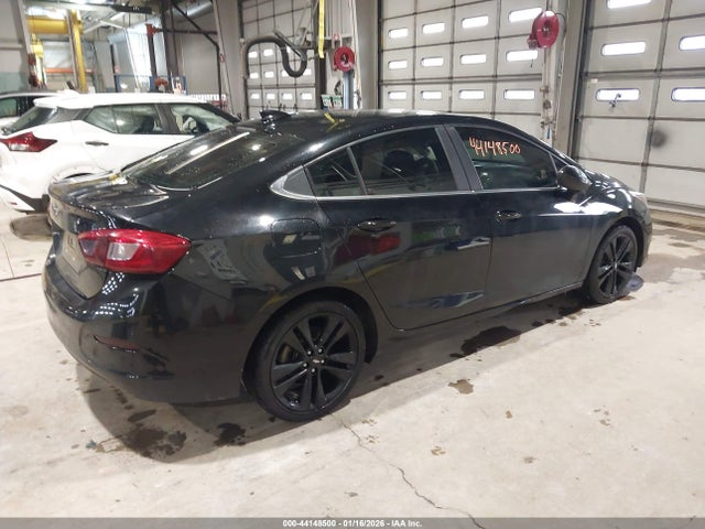 1G1BE5SM6H7189045 Chevrolet Cruze Lt Auto