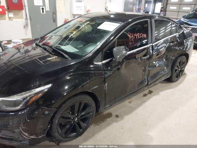 1G1BE5SM6H7189045 Chevrolet Cruze Lt Auto