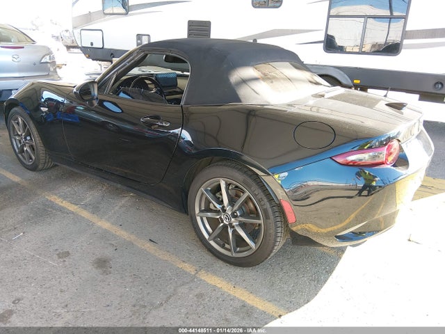 2016 MAZDA MX-5 MIATA JM1NDAD77G0101425 Photo 2