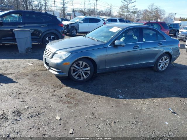 2012 MERCEDES-BENZ C 300 WDDGF8BB3CA608609 Photo 1