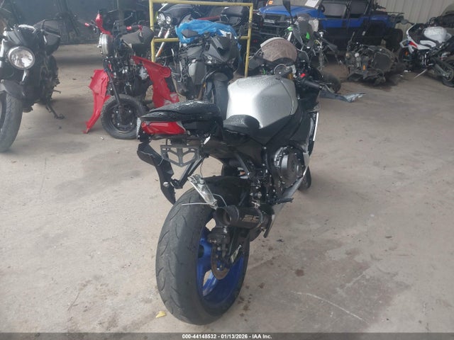 JS1GR7MA6T7100125 Suzuki GSX-R750