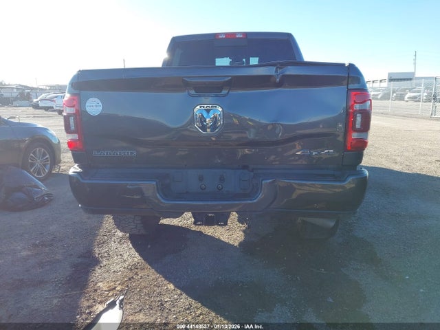 44148537 :رقم المزاد ، 3C6UR5FL4NG147390 vin ، 2022 Ram 2500 Laramie  4x4 6'4 Box مزاد بيع