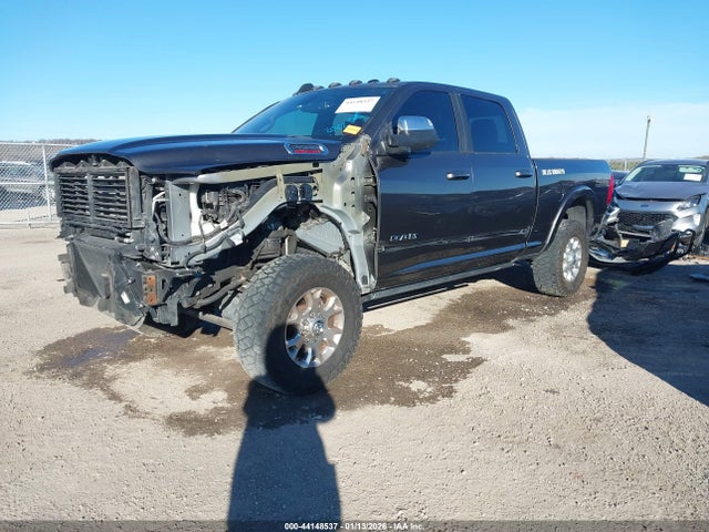 44148537 :رقم المزاد ، 3C6UR5FL4NG147390 vin ، 2022 Ram 2500 Laramie  4x4 6'4 Box مزاد بيع