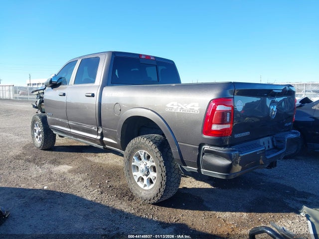 44148537 :رقم المزاد ، 3C6UR5FL4NG147390 vin ، 2022 Ram 2500 Laramie  4x4 6'4 Box مزاد بيع