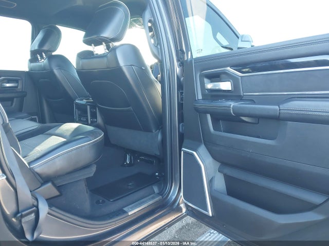 44148537 :رقم المزاد ، 3C6UR5FL4NG147390 vin ، 2022 Ram 2500 Laramie  4x4 6'4 Box مزاد بيع