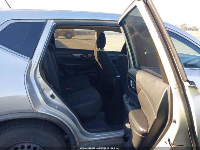 Nissan ROGUE S 2016 KNMAT2MT9GP655660 Image 8