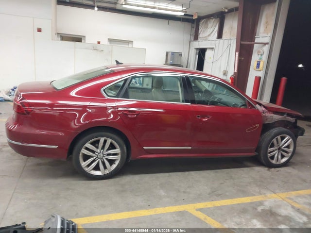 1VWGT7A39HC045291 Volkswagen Passat 1.8t Se