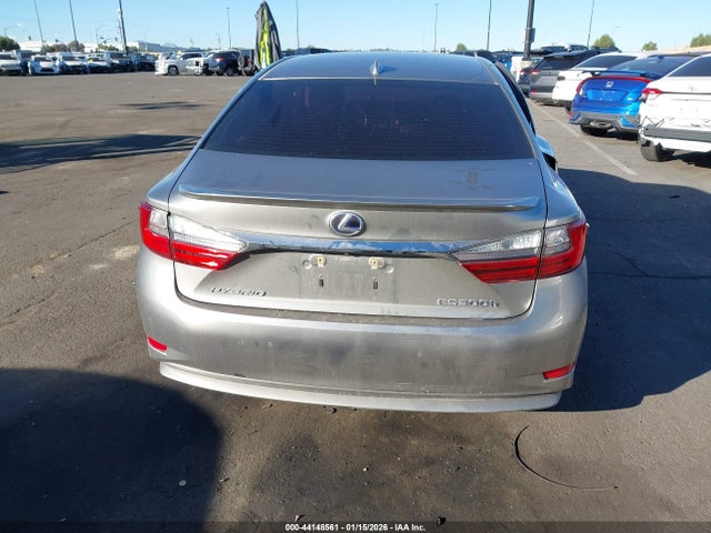 JTHBW1GG3H2140509 Lexus ES 300H