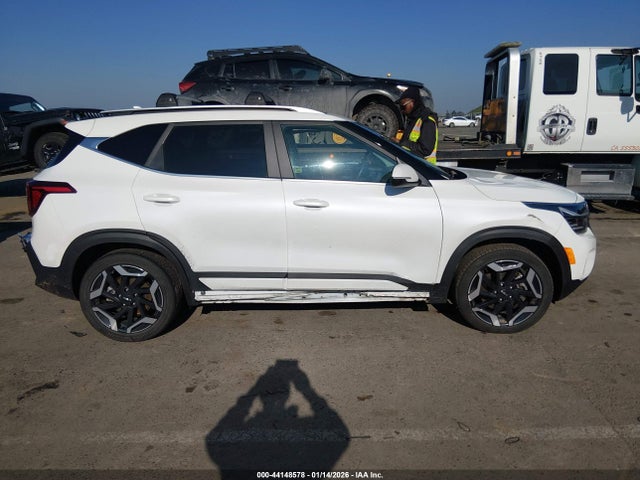 Продажа на аукционе авто 2024 Kia Seltos Sx Turbo, vin: KNDETCA72R7565073, номер лота: 44148578