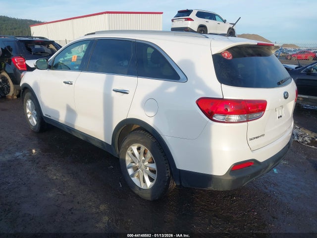5XYPGDA52HG208351 KIA Sorento 3.3l Lx