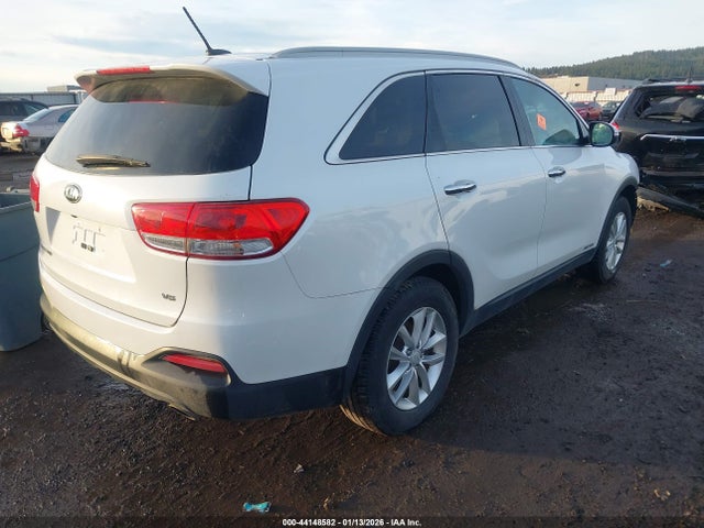 5XYPGDA52HG208351 KIA Sorento 3.3l Lx