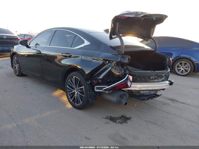 58ADZ1B12RU164072 Lexus ES 350