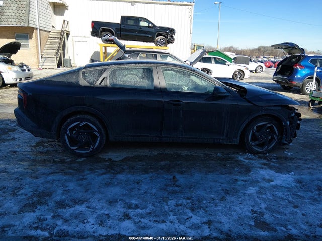 2025 Kia K4 Ex მანქანა იყიდება აუქციონზე, vin: 3KPFU4DE5SE143810, აუქციონის ნომერი: 44148640