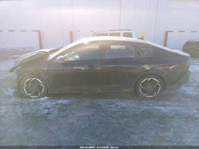 2025 Kia K4 Ex მანქანა იყიდება აუქციონზე, vin: 3KPFU4DE5SE143810, აუქციონის ნომერი: 44148640