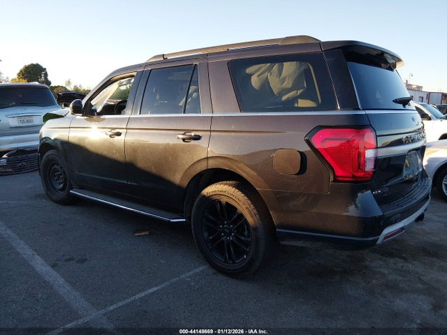 1FMJU1HT7NEA36920 Ford Expedition Xlt