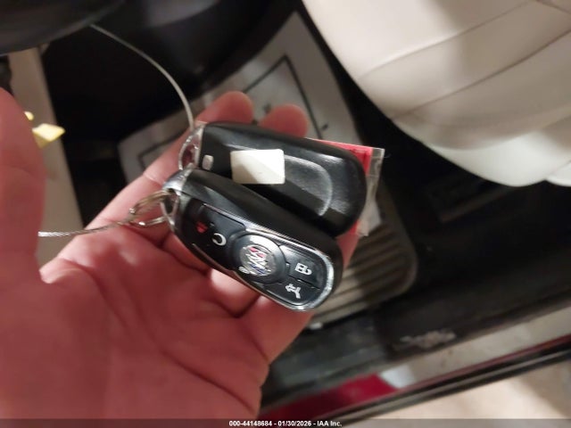 44148684 :رقم المزاد ، 5GAEVBKW3NJ136310 vin ، 2022 Buick Enclave Awd Premium مزاد بيع