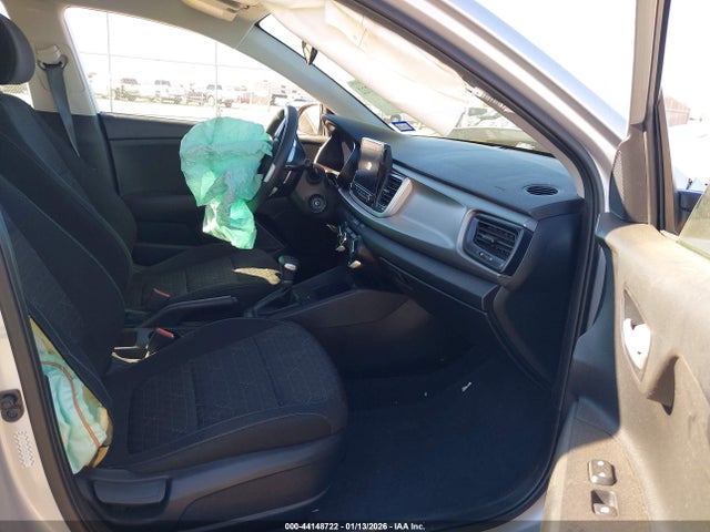 2021 KIA RIO 3KPA24AD3ME414166 Photo 4