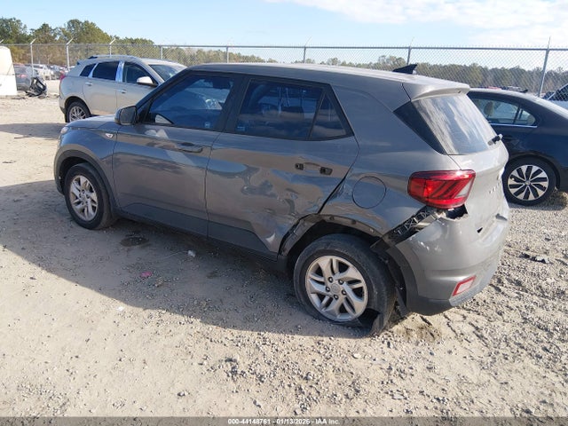 2021 HYUNDAI VENUE KMHRB8A32MU125844 Photo 2