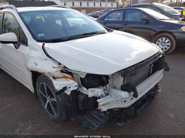4S3GTAV67L3709634 Subaru Impreza Premium 5-door
