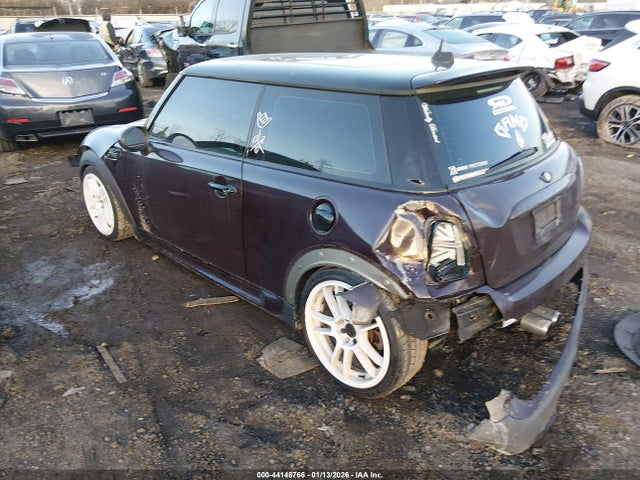 2009 MINI COOPER S WMWMF73569TT96198 Photo 2