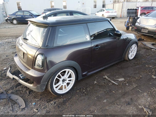 2009 MINI COOPER S WMWMF73569TT96198 Photo 3