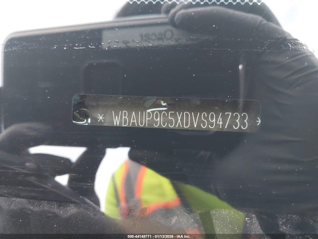 44148771 :رقم المزاد ، WBAUP9C5XDVS94733 vin ، 2013 Bmw 128i مزاد بيع
